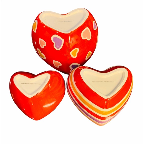 3 Gorgeous Heart Shape Nesting Bowl - Picture 6 of 10